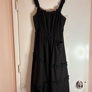 Chic Black Ruffle Maxi Dress